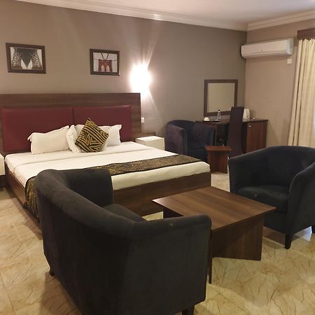 Visa Karena Hotels ポートハーコート エクステリア 写真