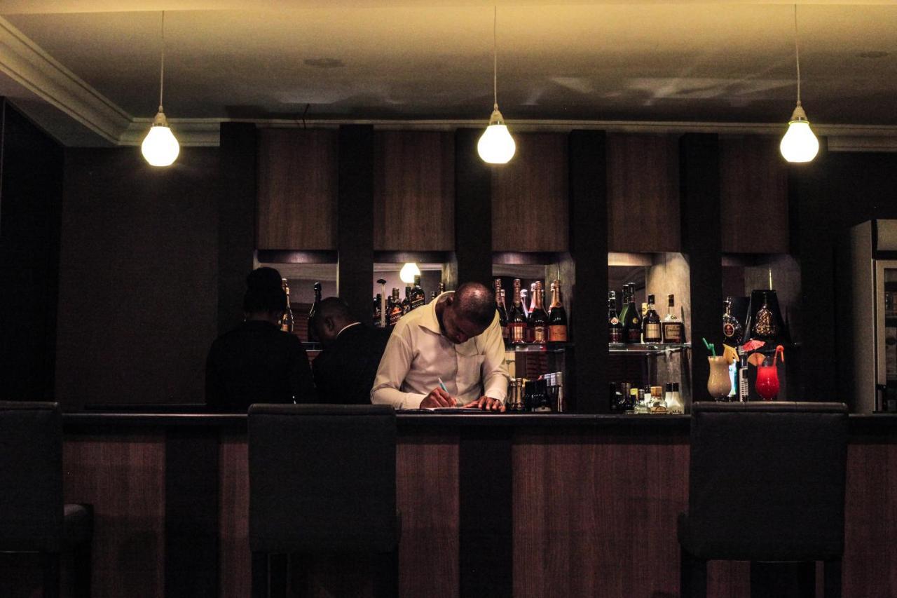 Visa Karena Hotels ポートハーコート エクステリア 写真
