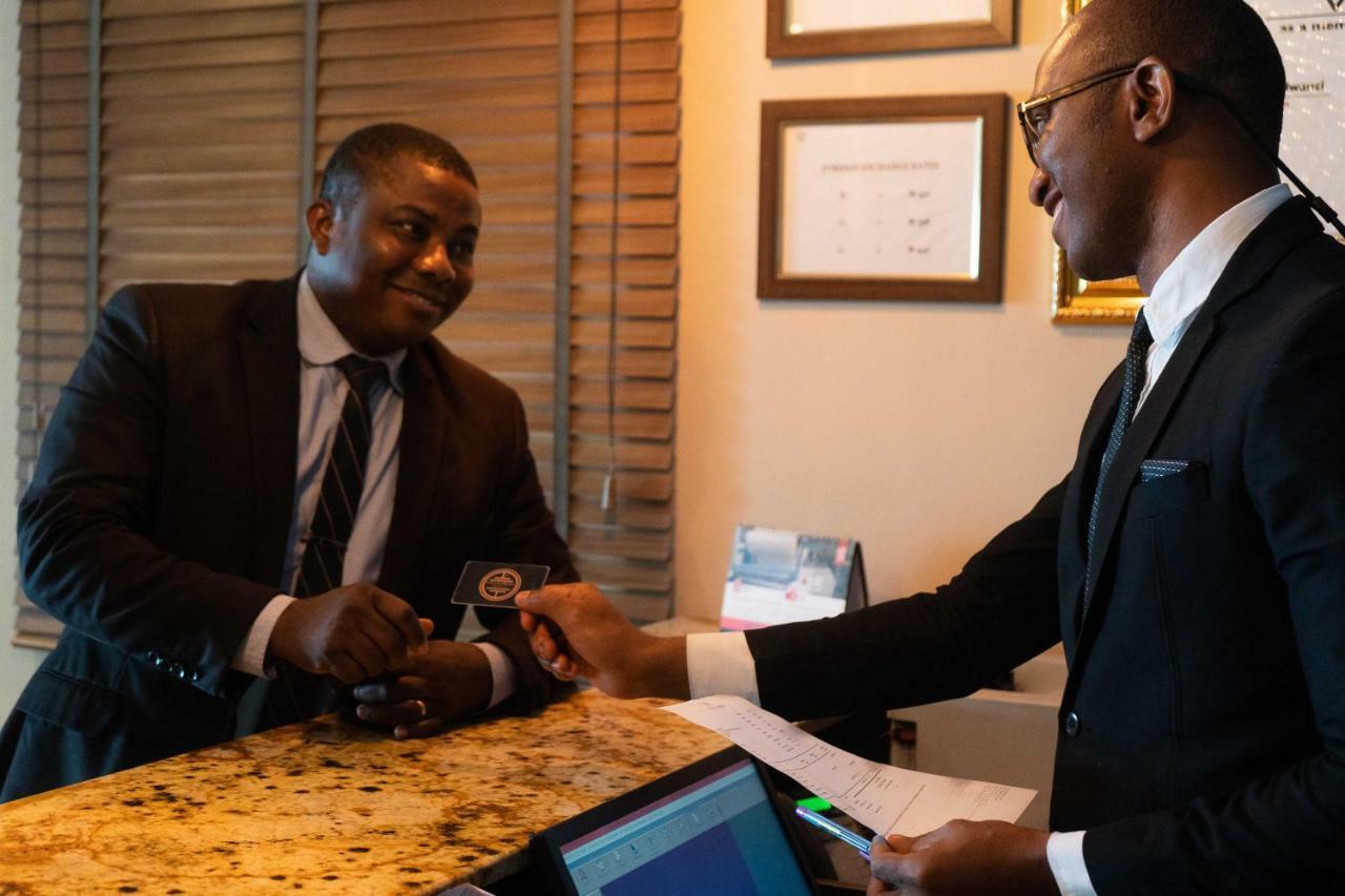 Visa Karena Hotels ポートハーコート エクステリア 写真